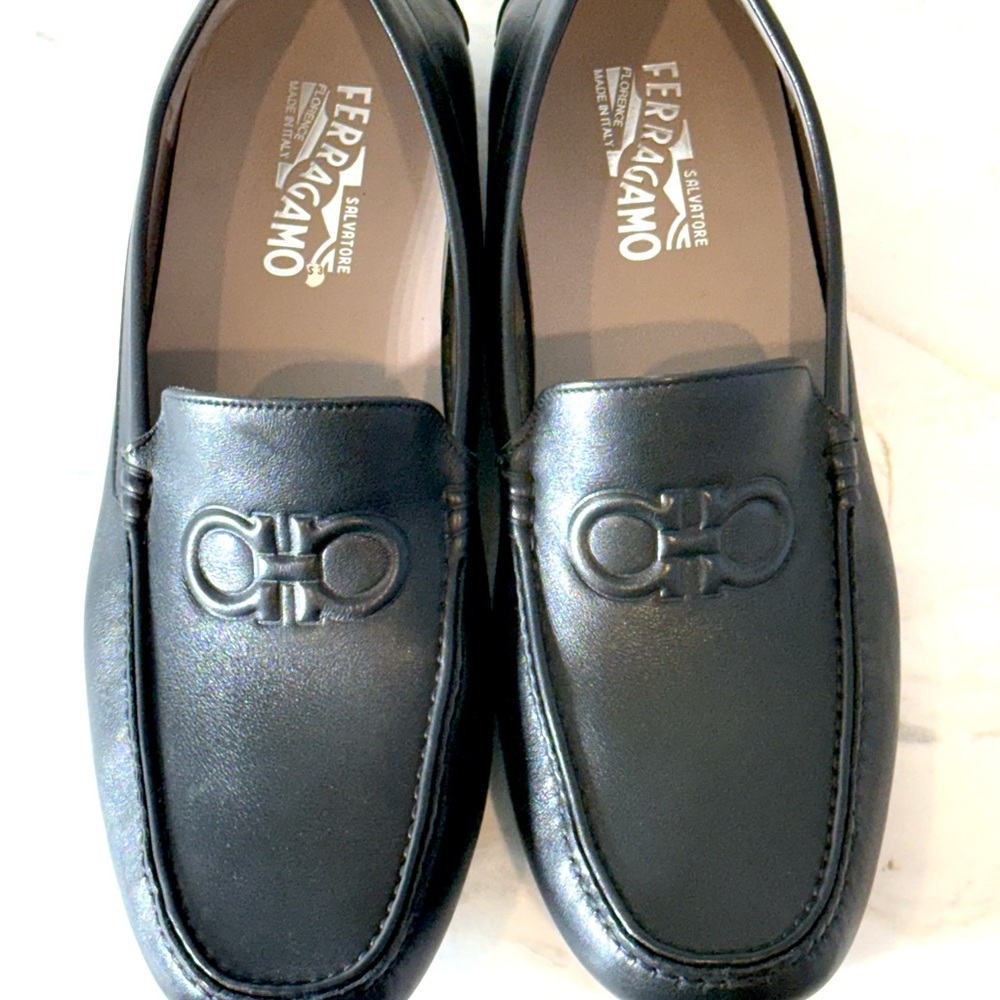 Salvatore Ferragamo Men's Black Loafers